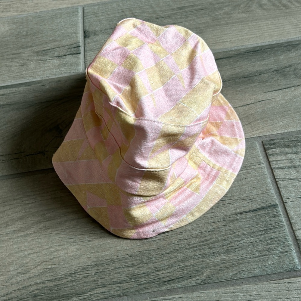 Frwd bucket hat